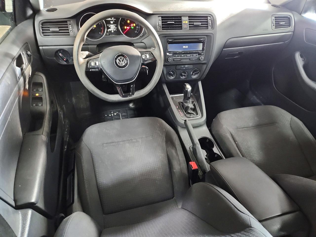 2015 VOLKSWAGEN JETTA
