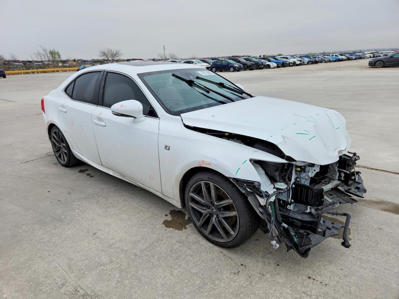 2019 LEXUS Is