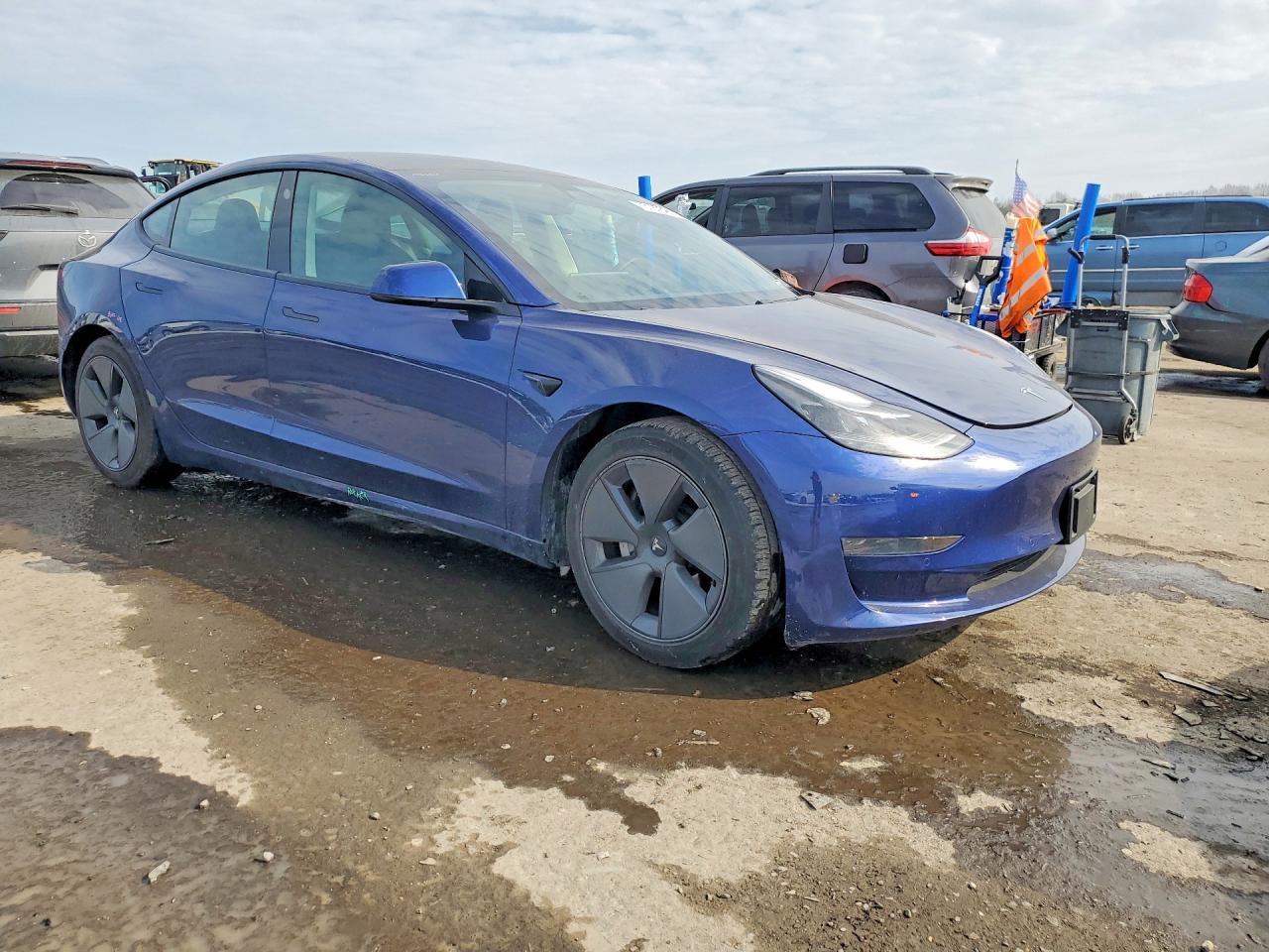 2021 TESLA MODEL 3