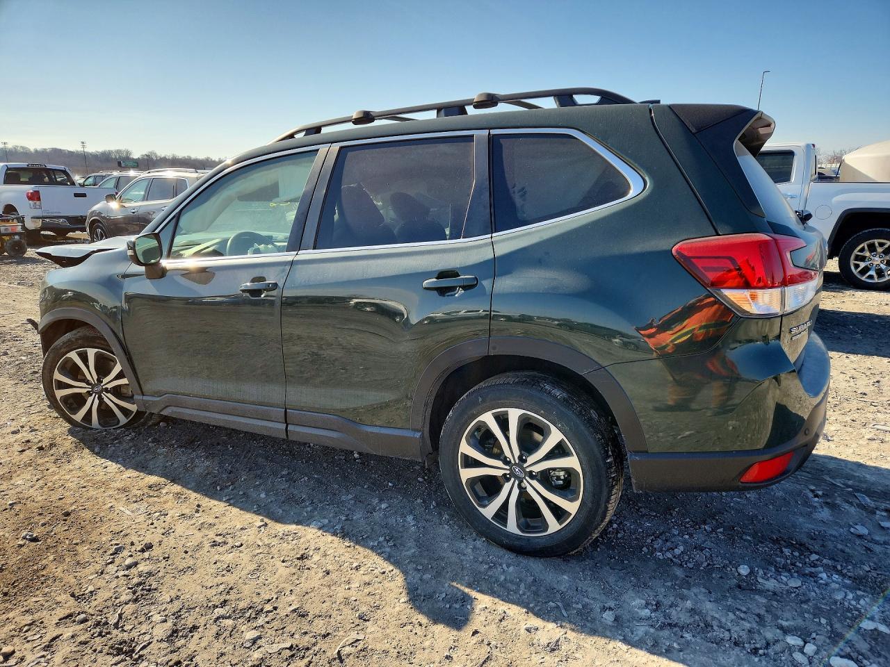 2024 SUBARU FORESTER