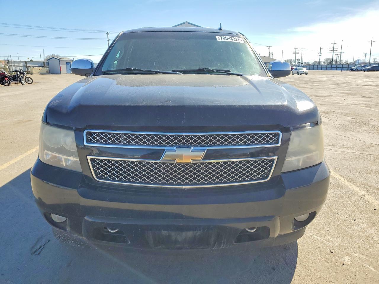 2011 CHEVROLET Tahoe
