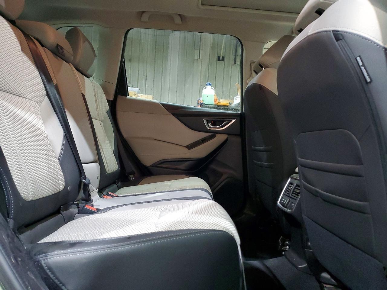 2020 SUBARU FORESTER