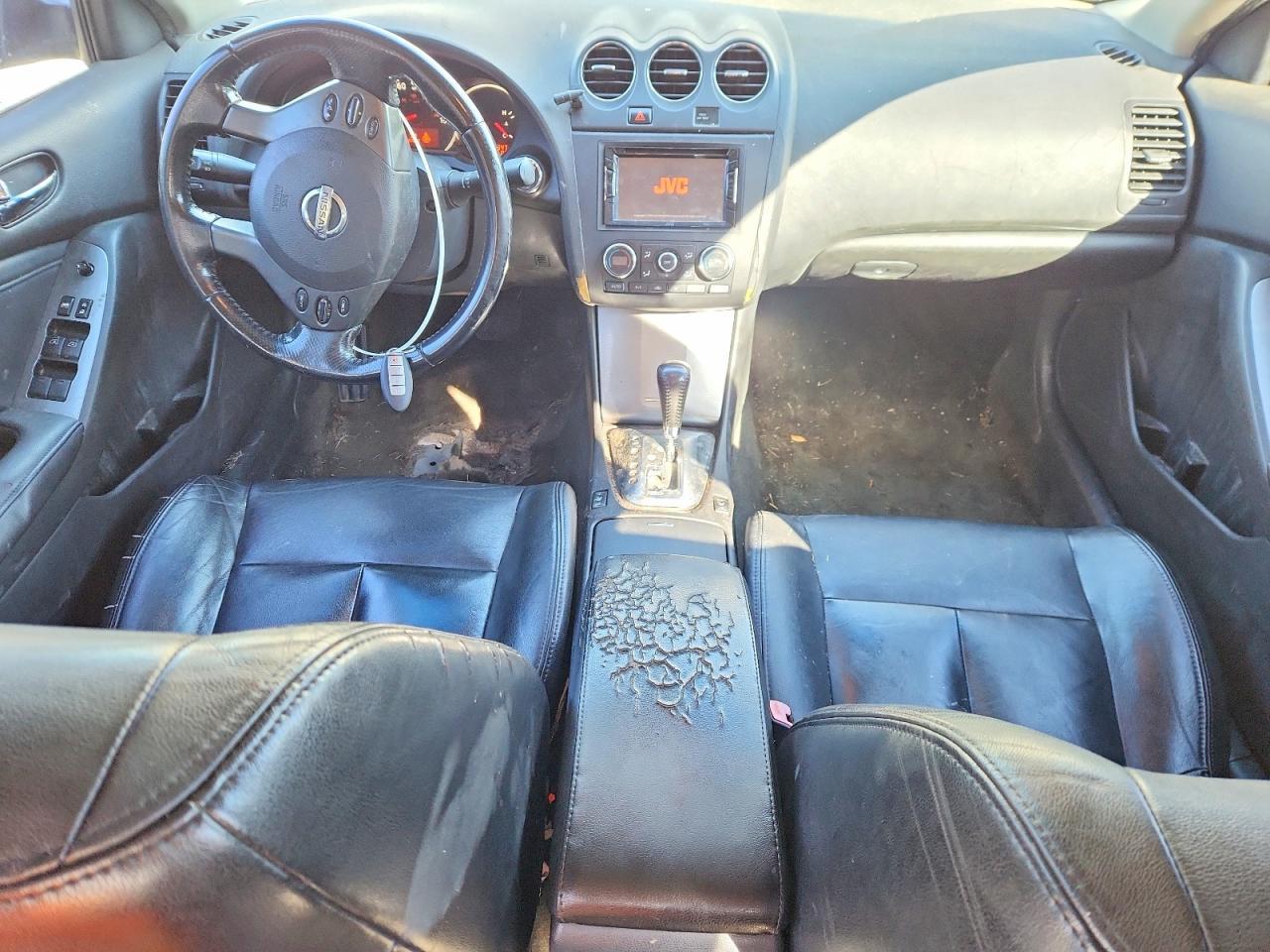 2010 NISSAN ALTIMA