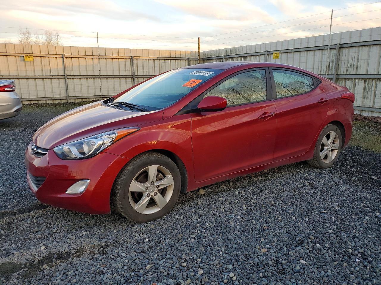 2012 HYUNDAI ELANTRA