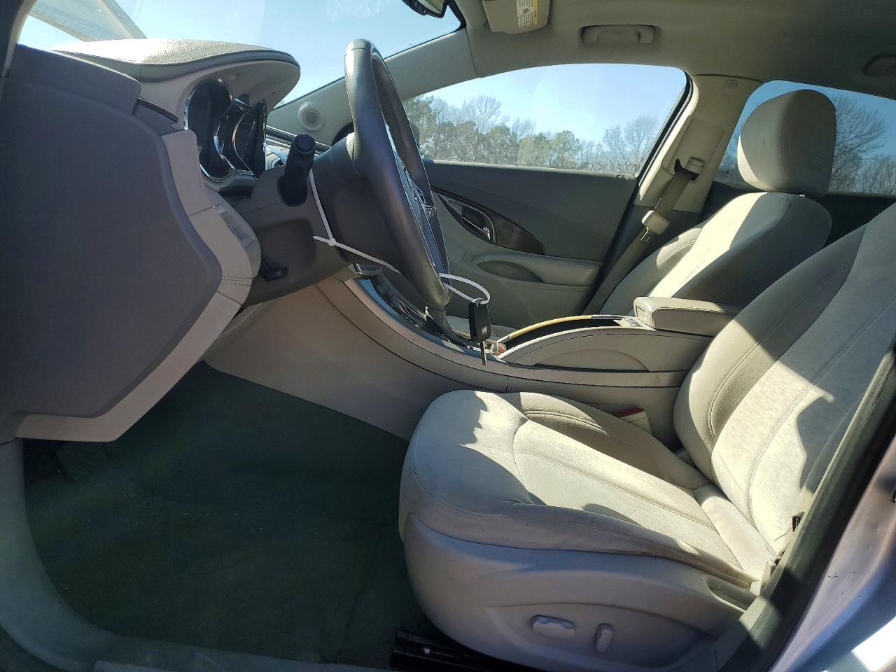 2011 BUICK LACROSSE