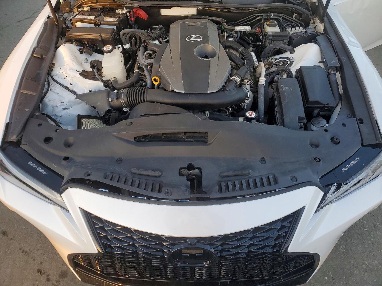 2023 LEXUS IS 300