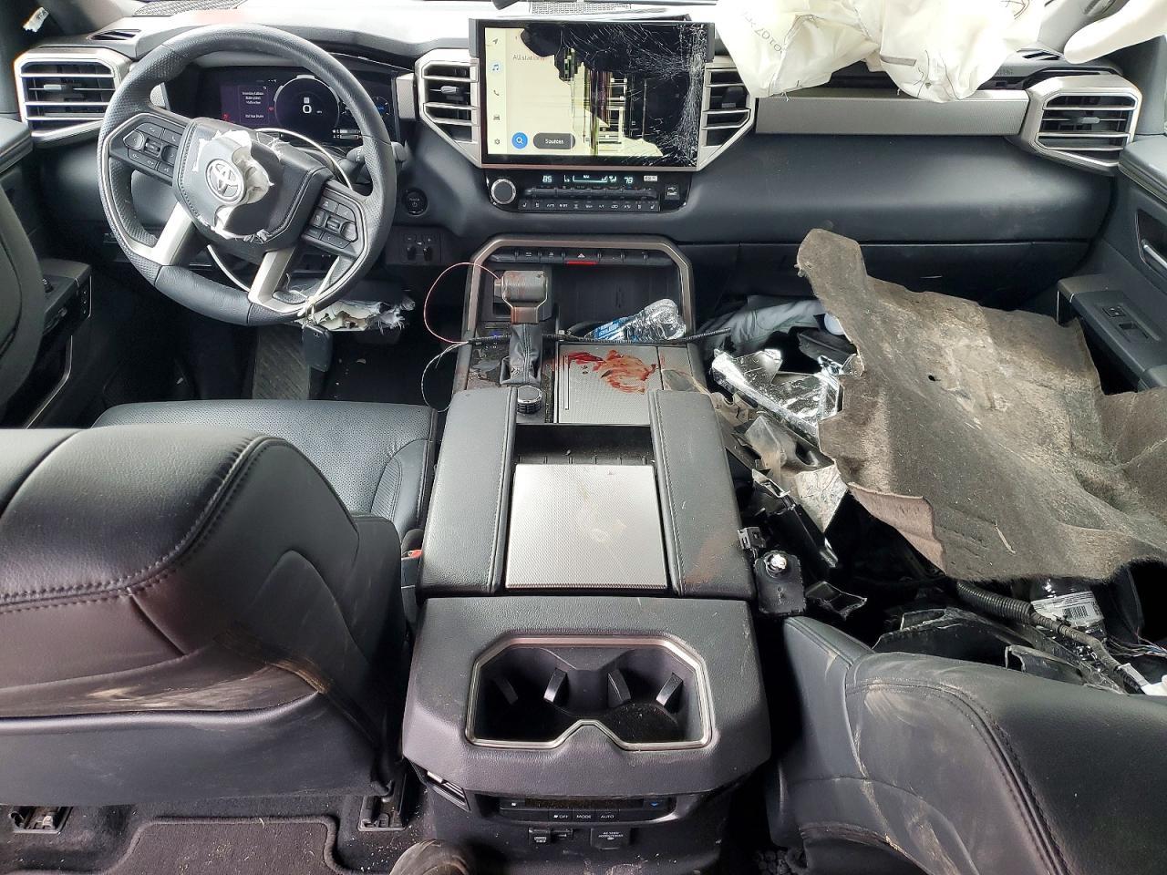 2025 TOYOTA Sequoia
