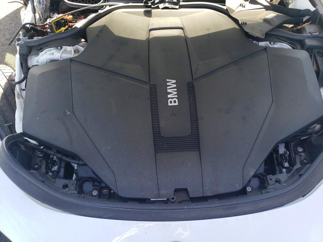 2025 BMW i7