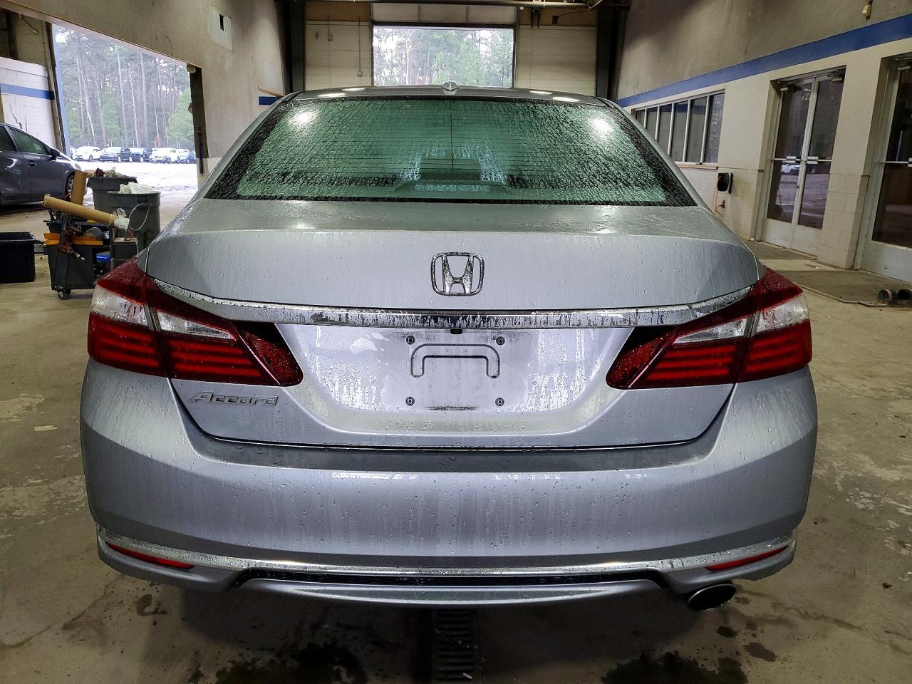 2016 HONDA ACCORD