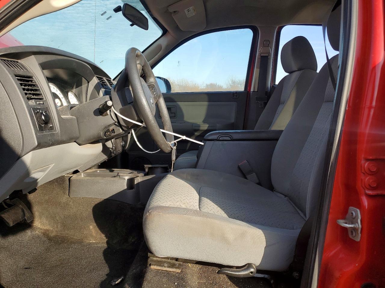 2008 DODGE Dakota