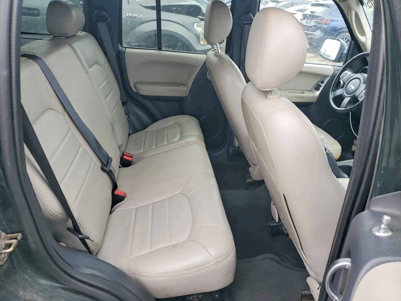 2003 JEEP Liberty