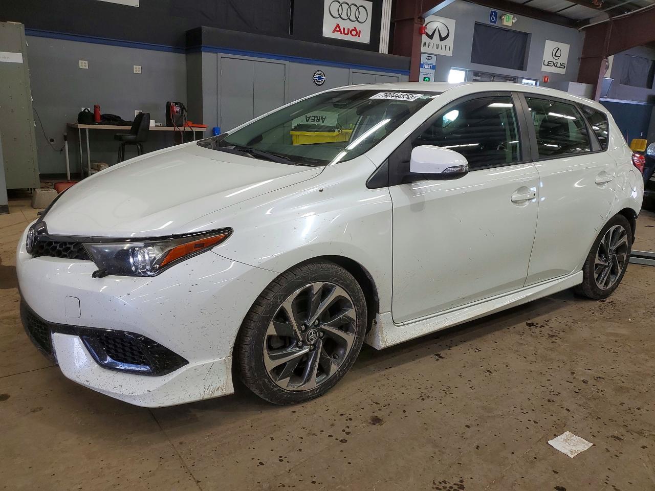 2018 TOYOTA COROLLA