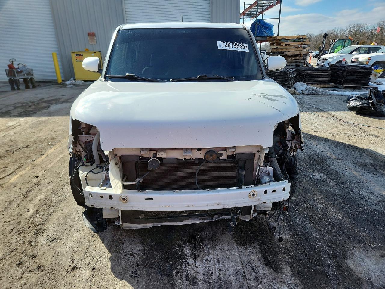 2015 TOYOTA SCION