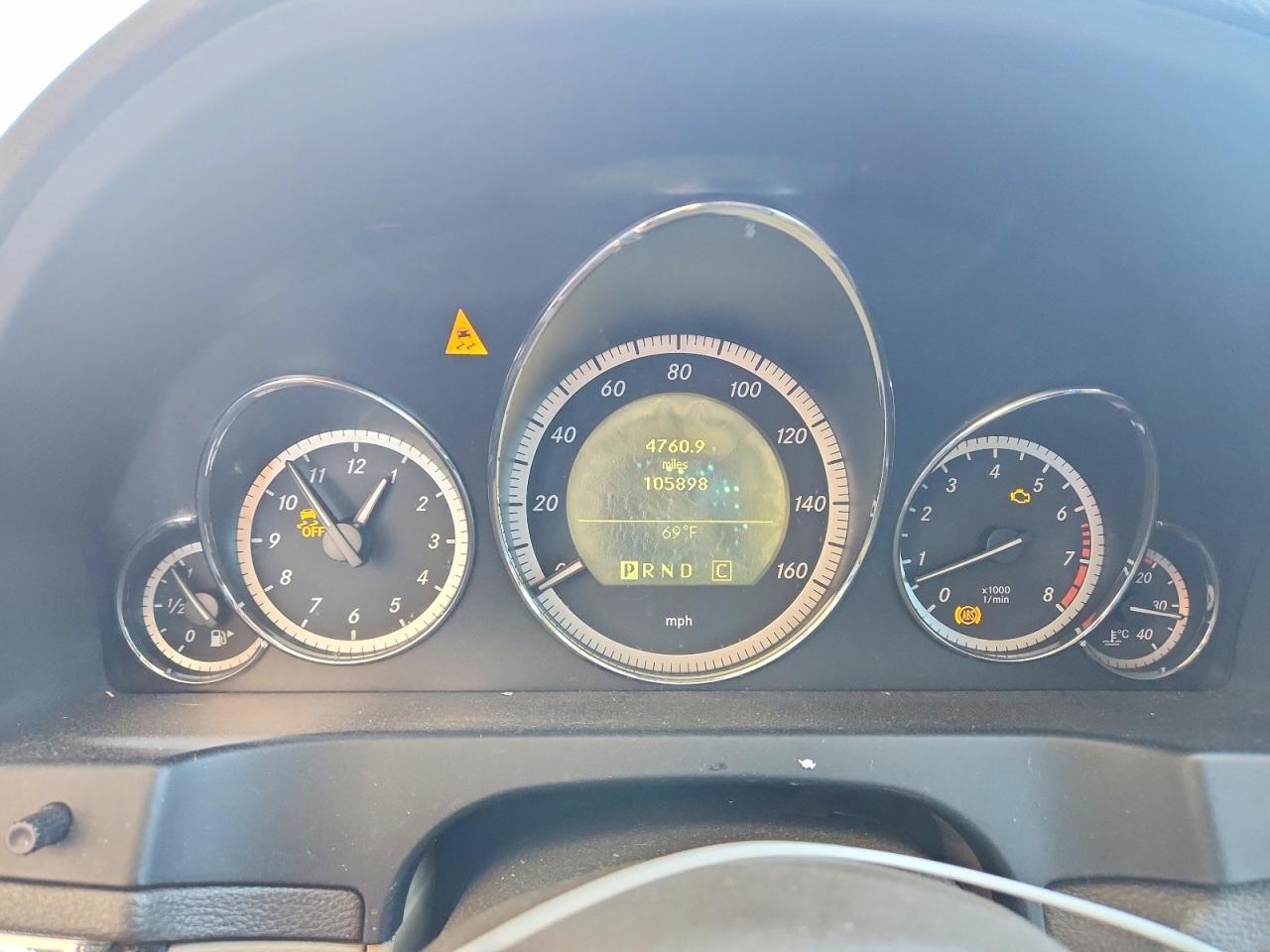 2010 MERCEDES-BENZ E-Class