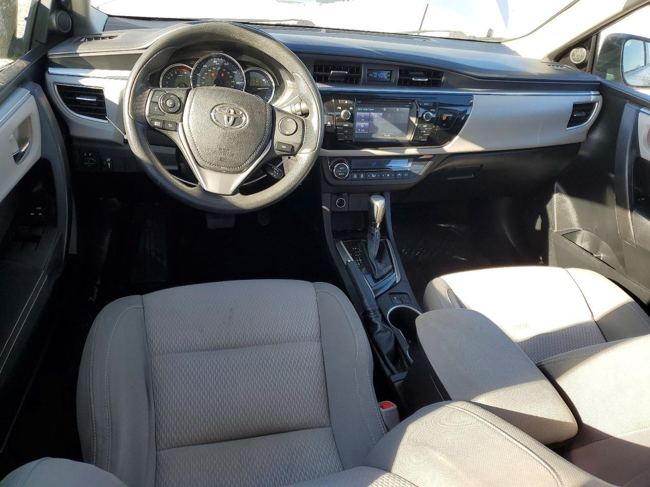 2015 TOYOTA COROLLA