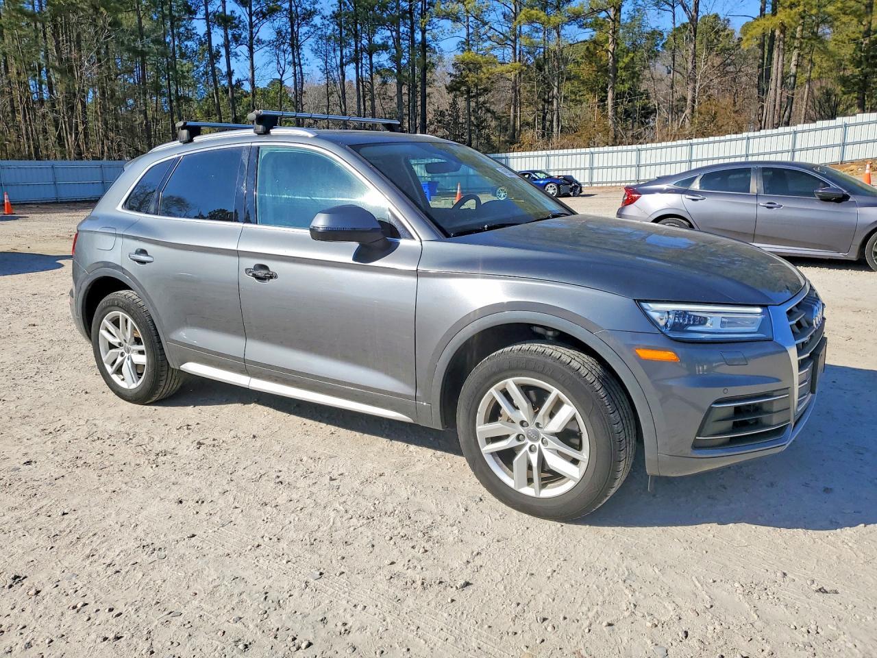 2020 AUDI Q5