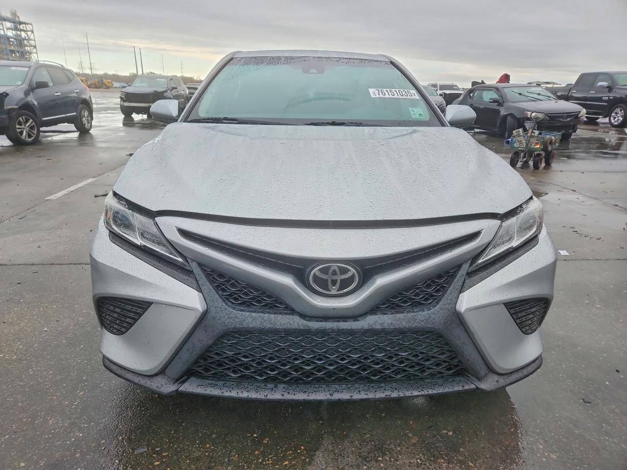 2018 TOYOTA CAMRY