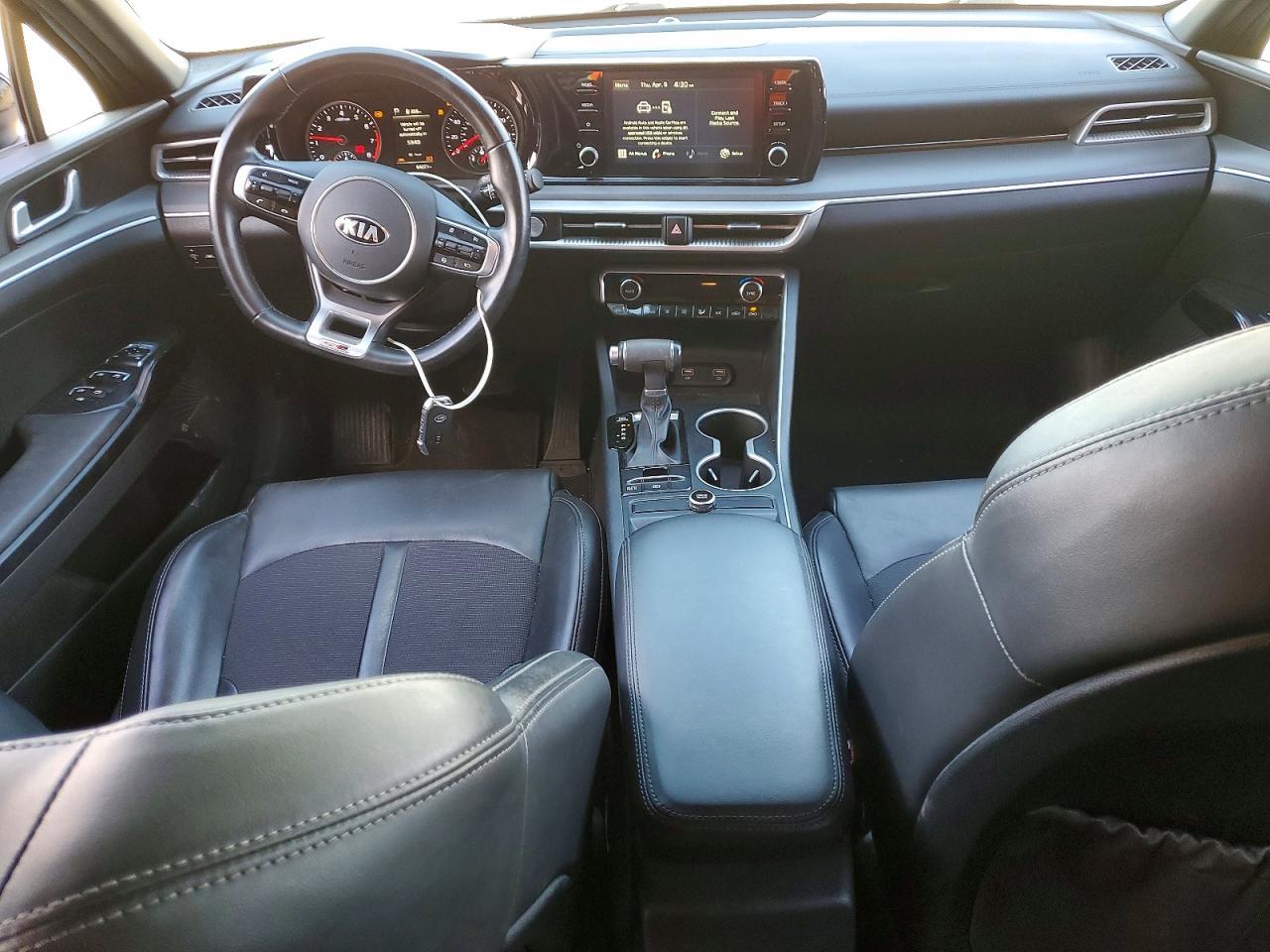 2021 KIA K5