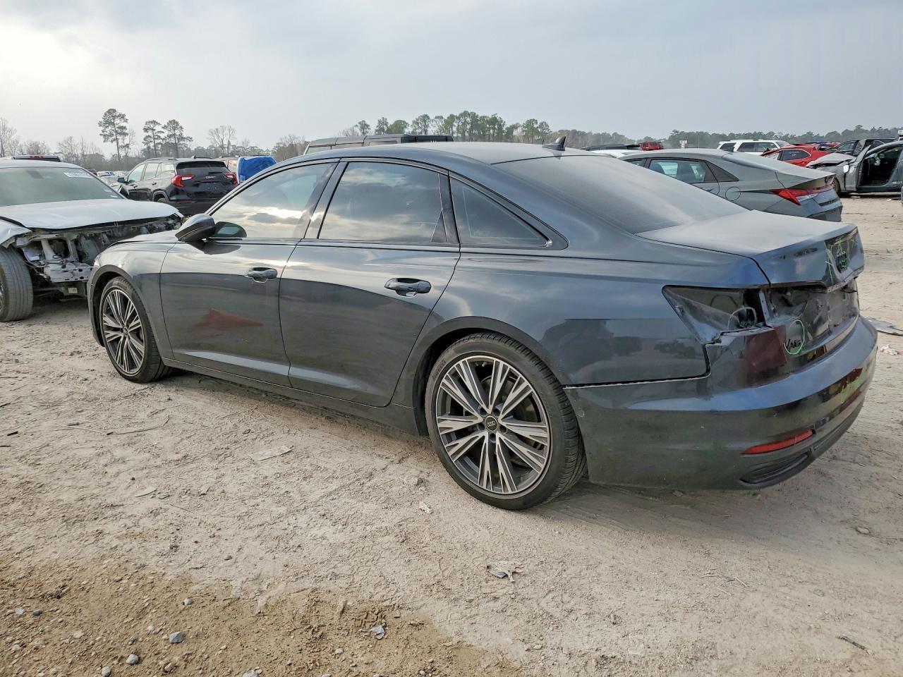2022 AUDI A6