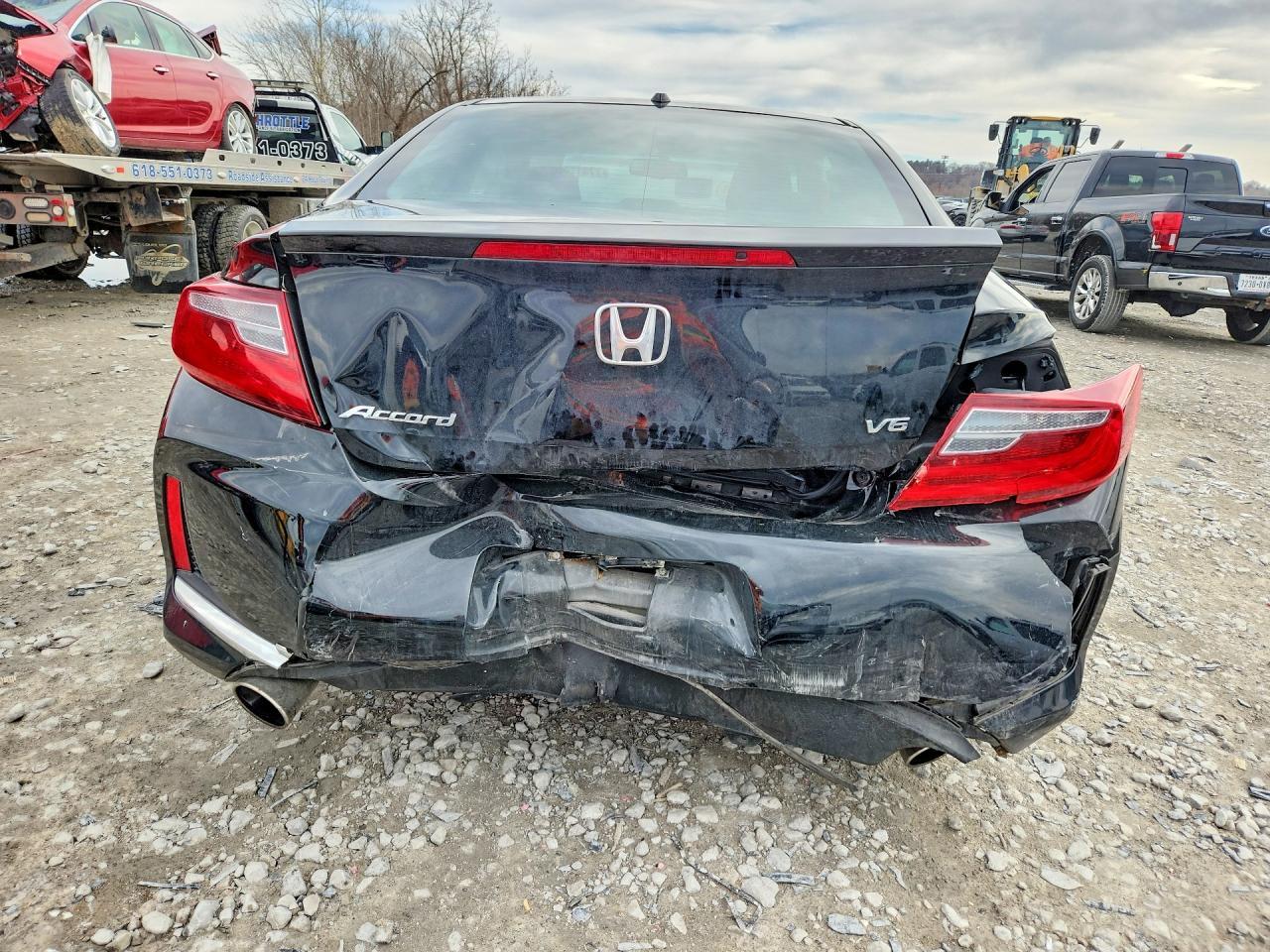 2017 HONDA ACCORD