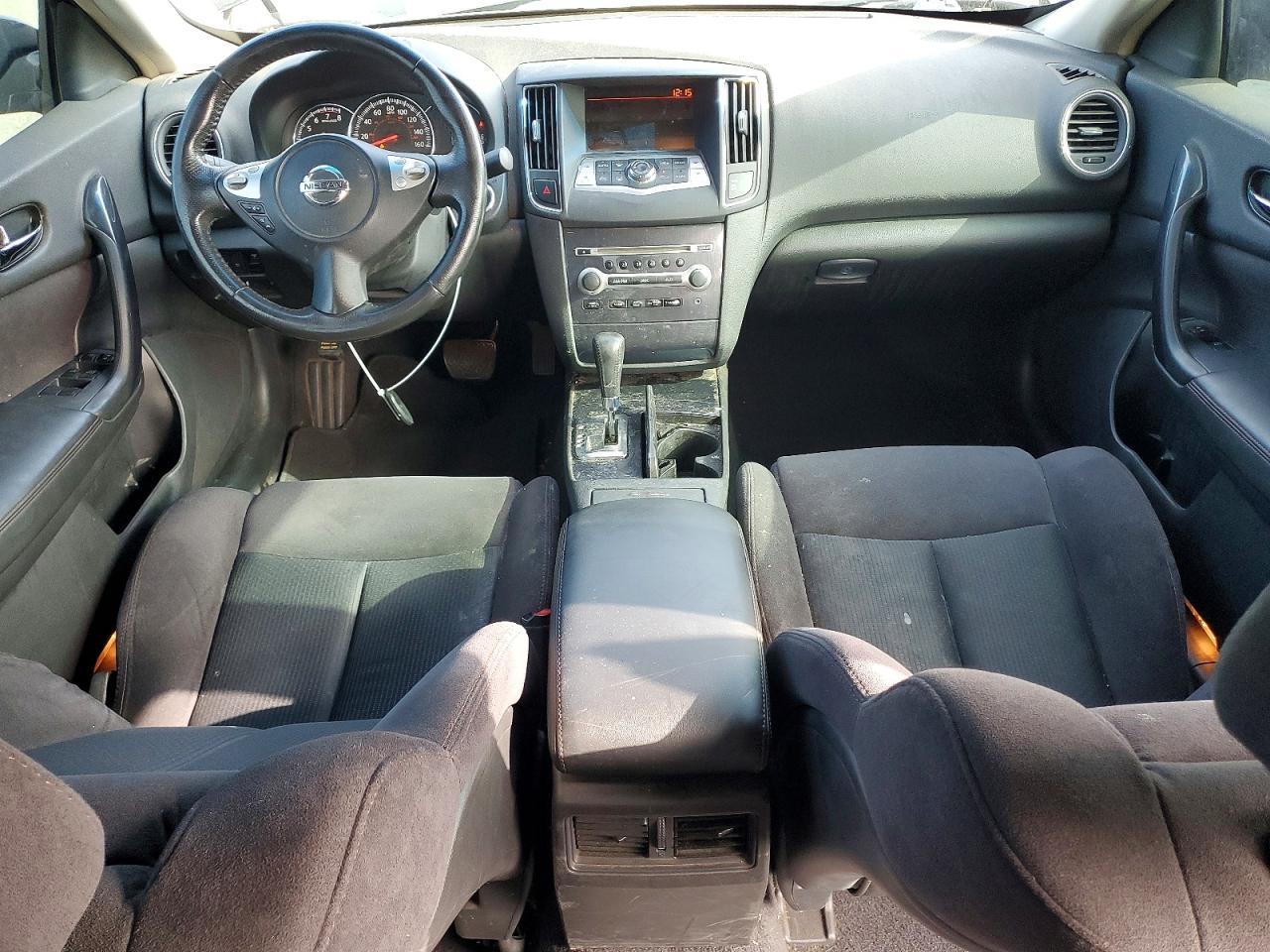 2012 NISSAN Maxima