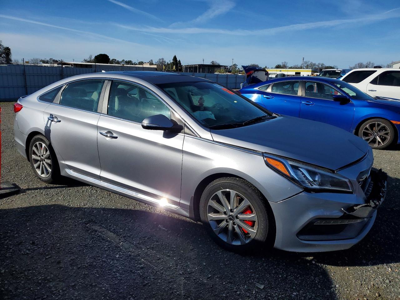 2016 HYUNDAI SONATA