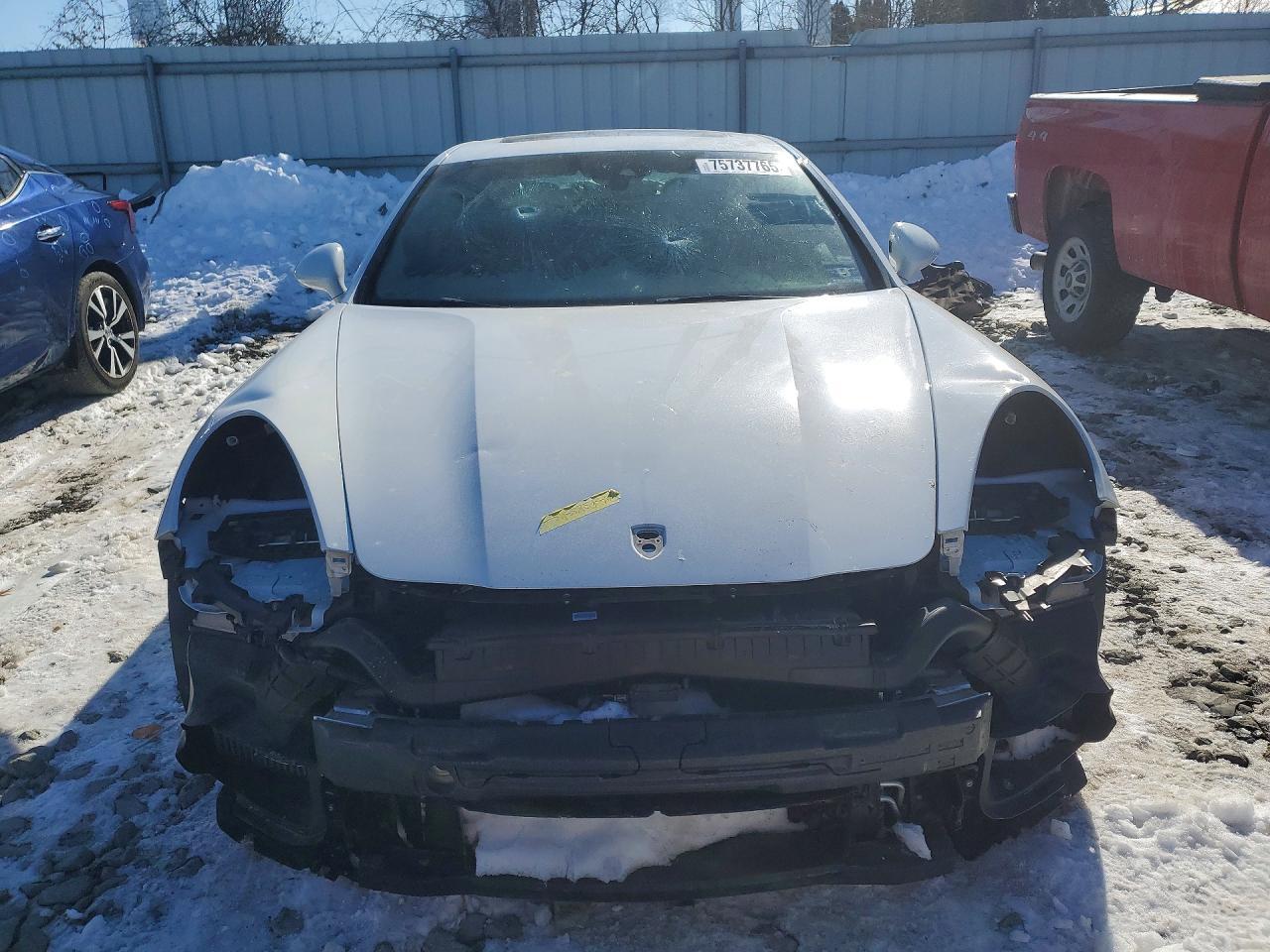 2014 PORSCHE Panamera