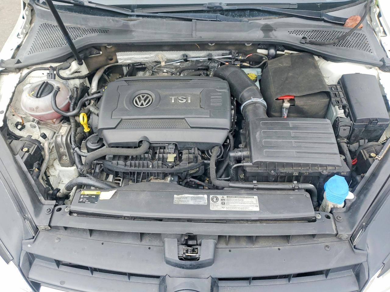 2015 VOLKSWAGEN GOLF