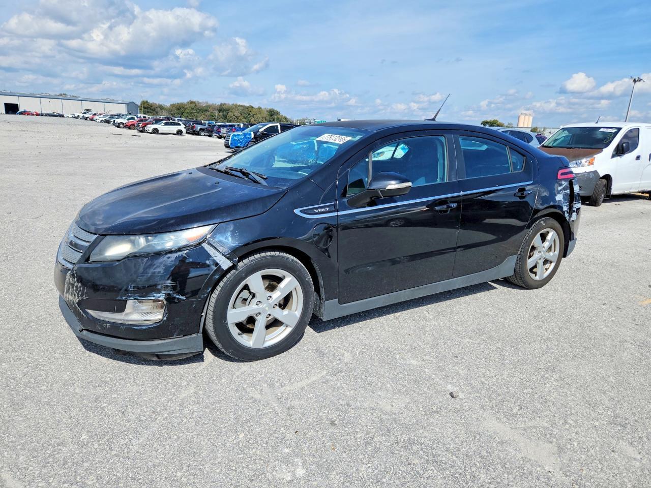 2013 CHEVROLET VOLT