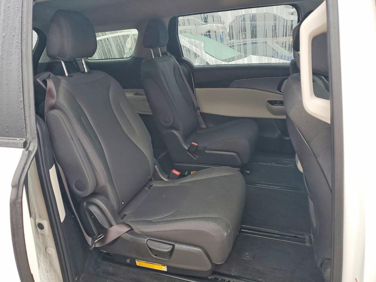 2023 KIA Carnival
