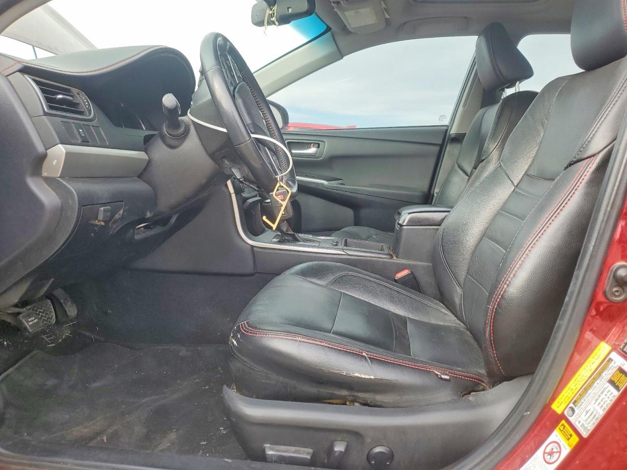 2015 TOYOTA CAMRY