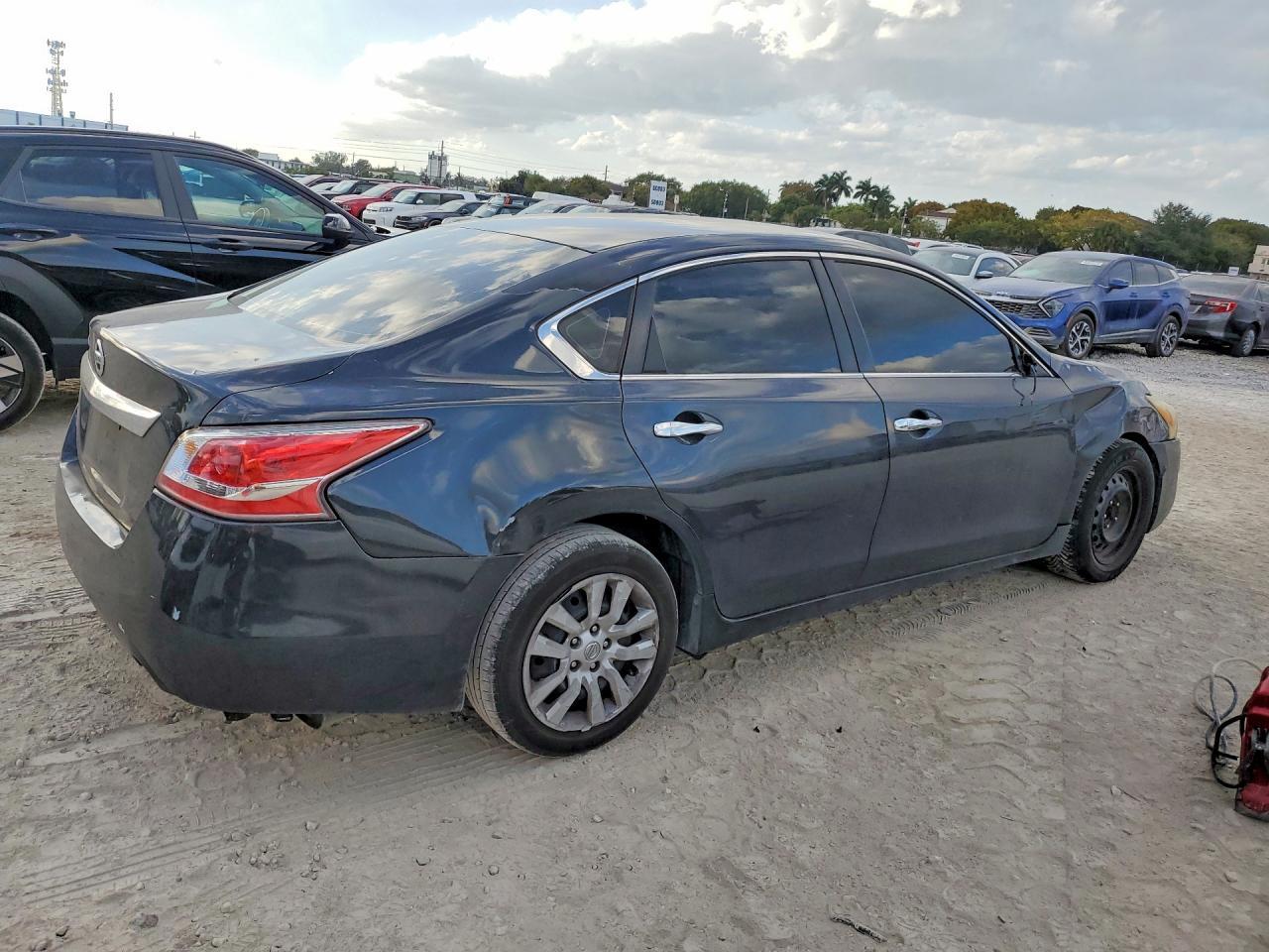 2013 NISSAN ALTIMA