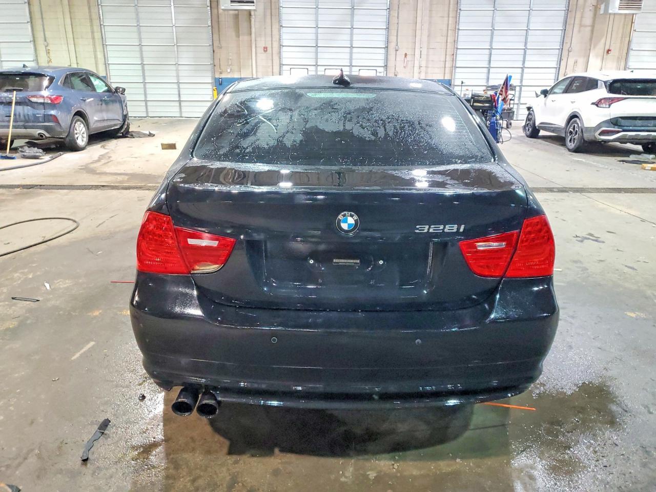 2011 BMW 3 SERIES