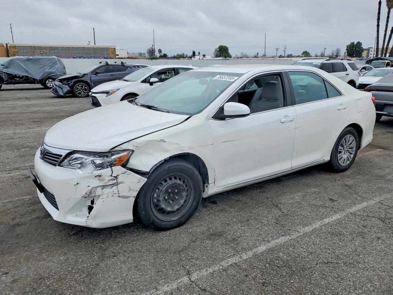 2014 TOYOTA CAMRY