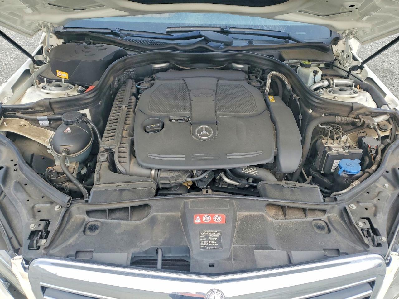2013 MERCEDES-BENZ E-Class
