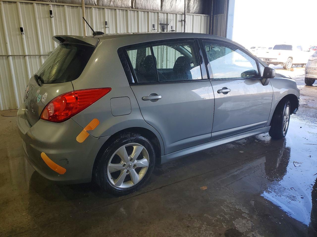 2012 NISSAN VERSA