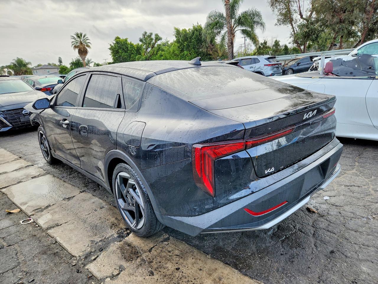 2025 KIA K4