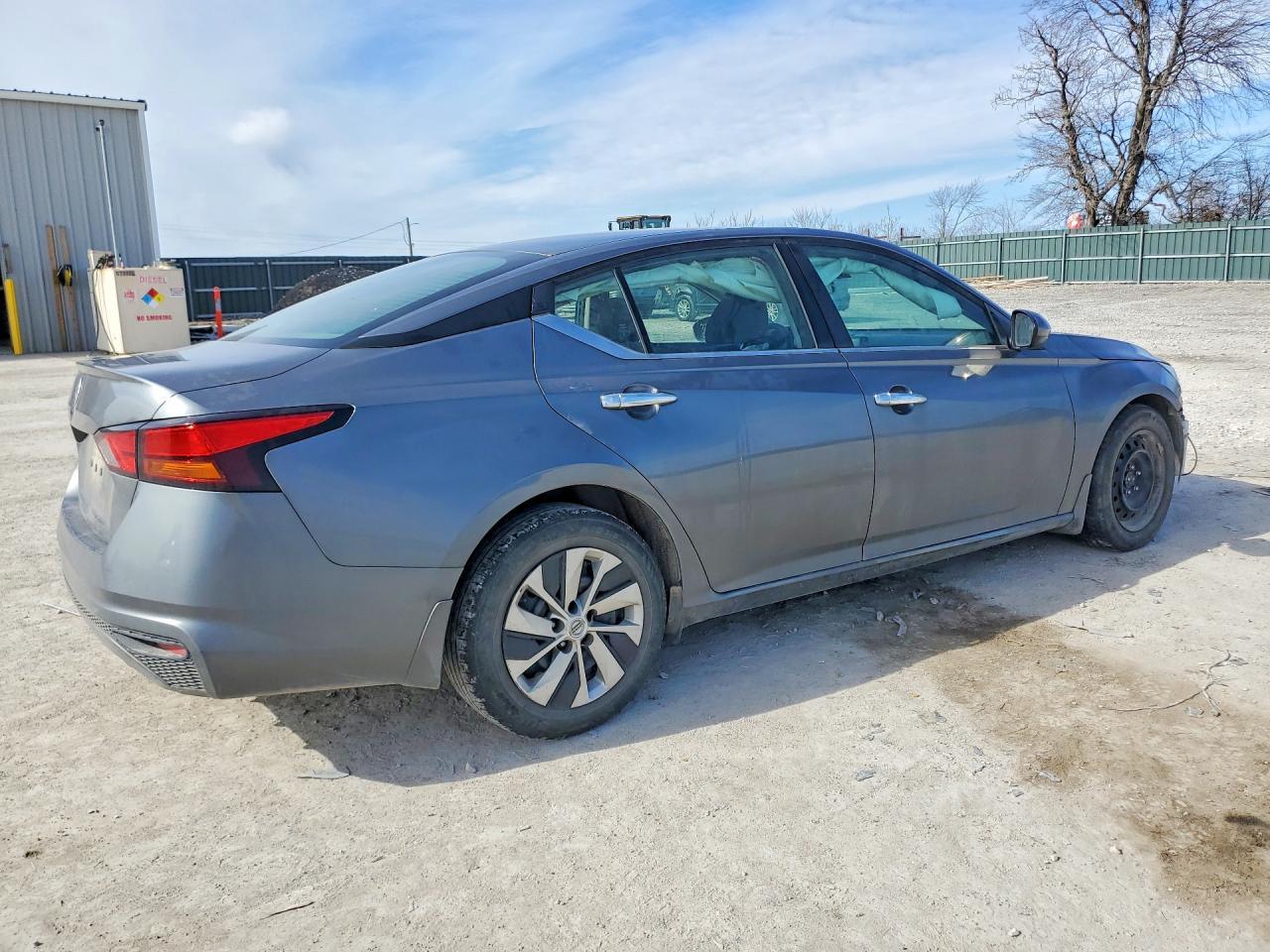 2021 NISSAN ALTIMA