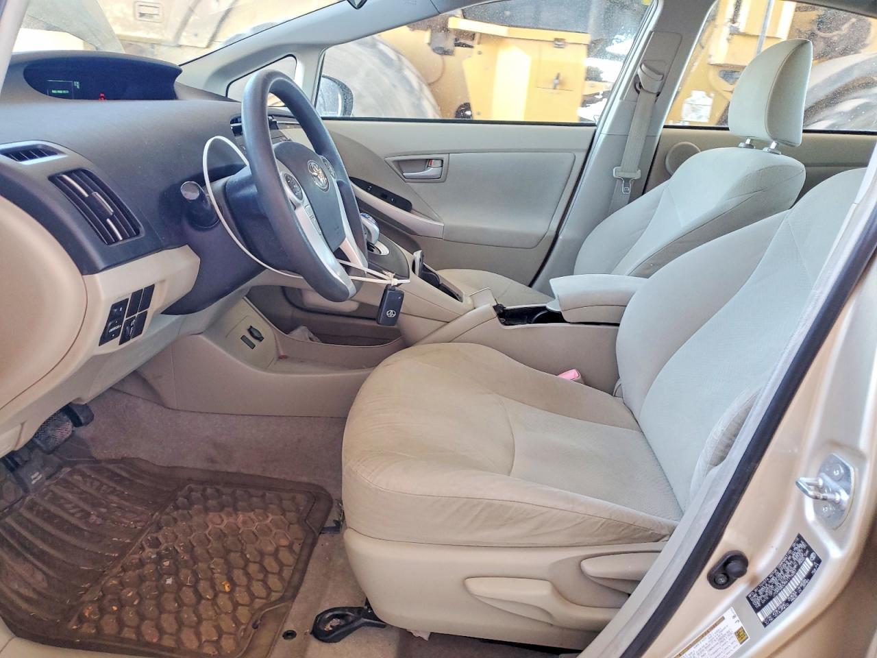 2010 TOYOTA PRIUS