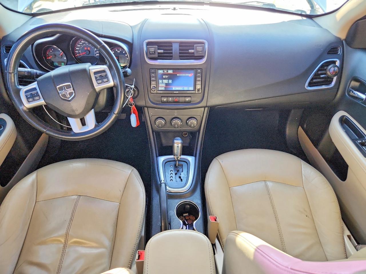 2013 DODGE Avenger