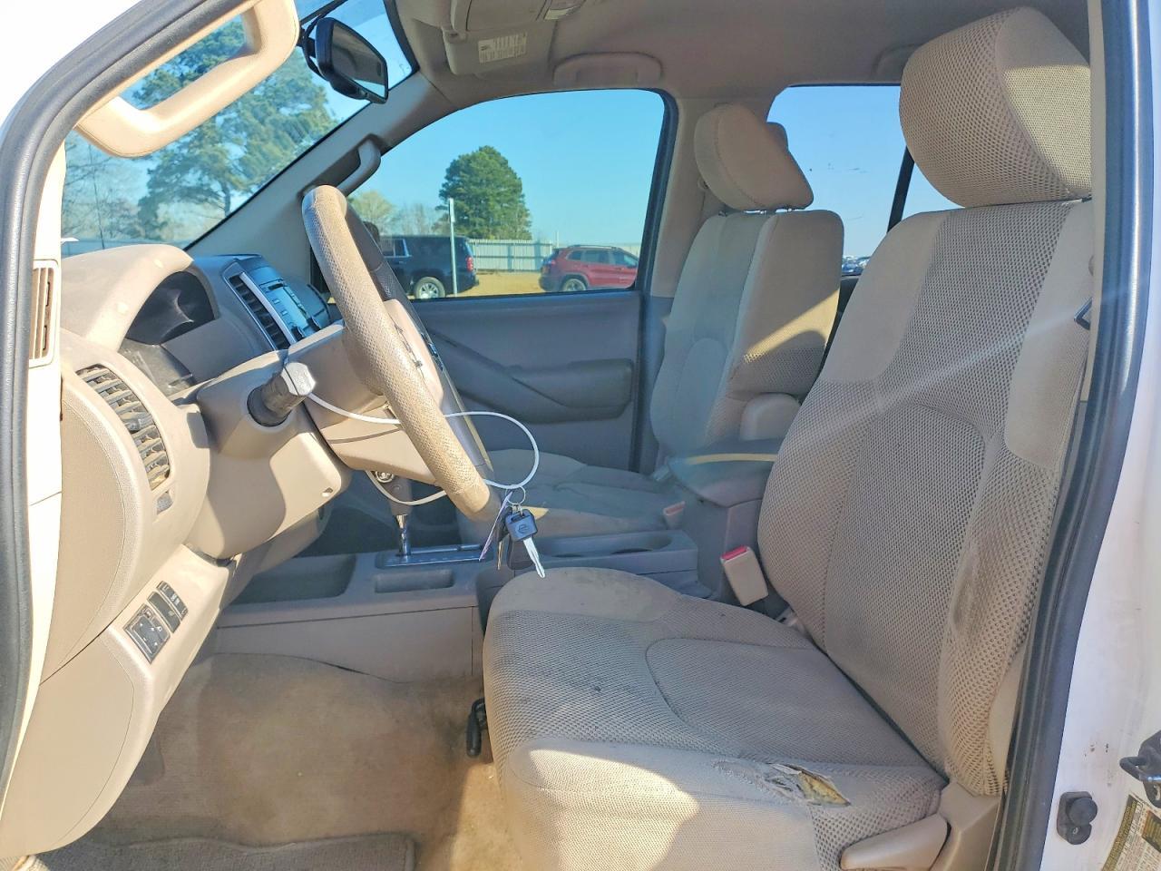 2013 NISSAN Frontier