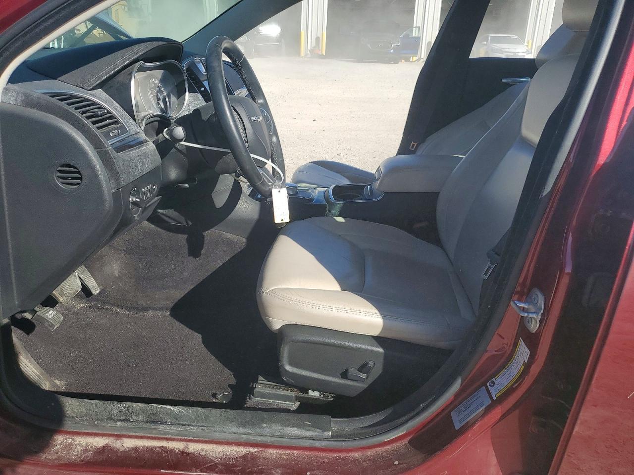 2016 CHRYSLER 300