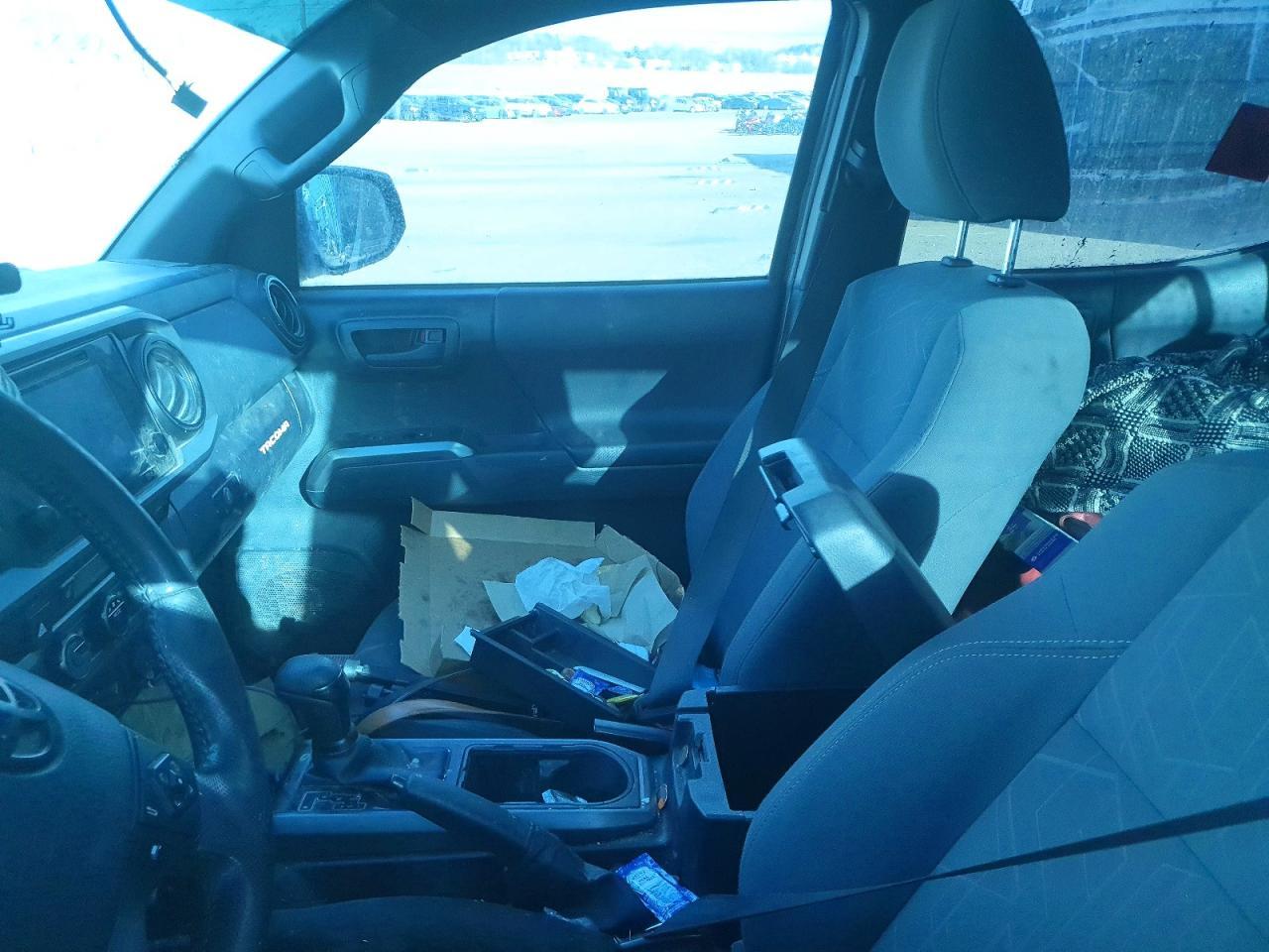 2016 TOYOTA TACOMA