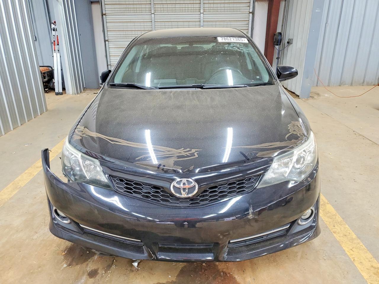 2013 TOYOTA CAMRY