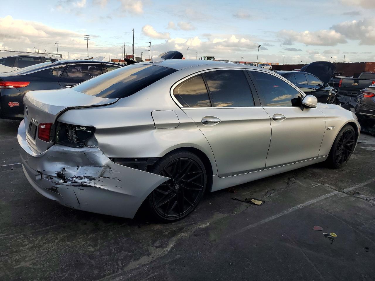 2011 BMW 5 series