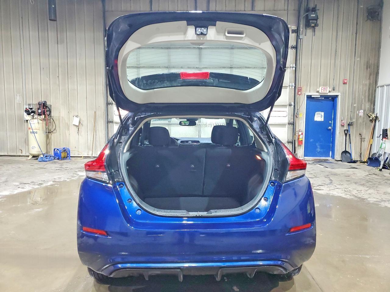 2019 NISSAN LEAF