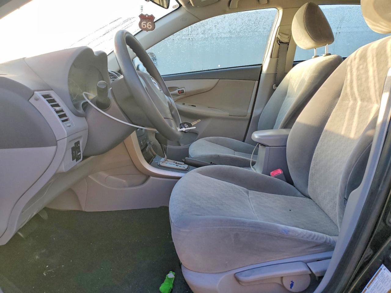 2009 TOYOTA COROLLA