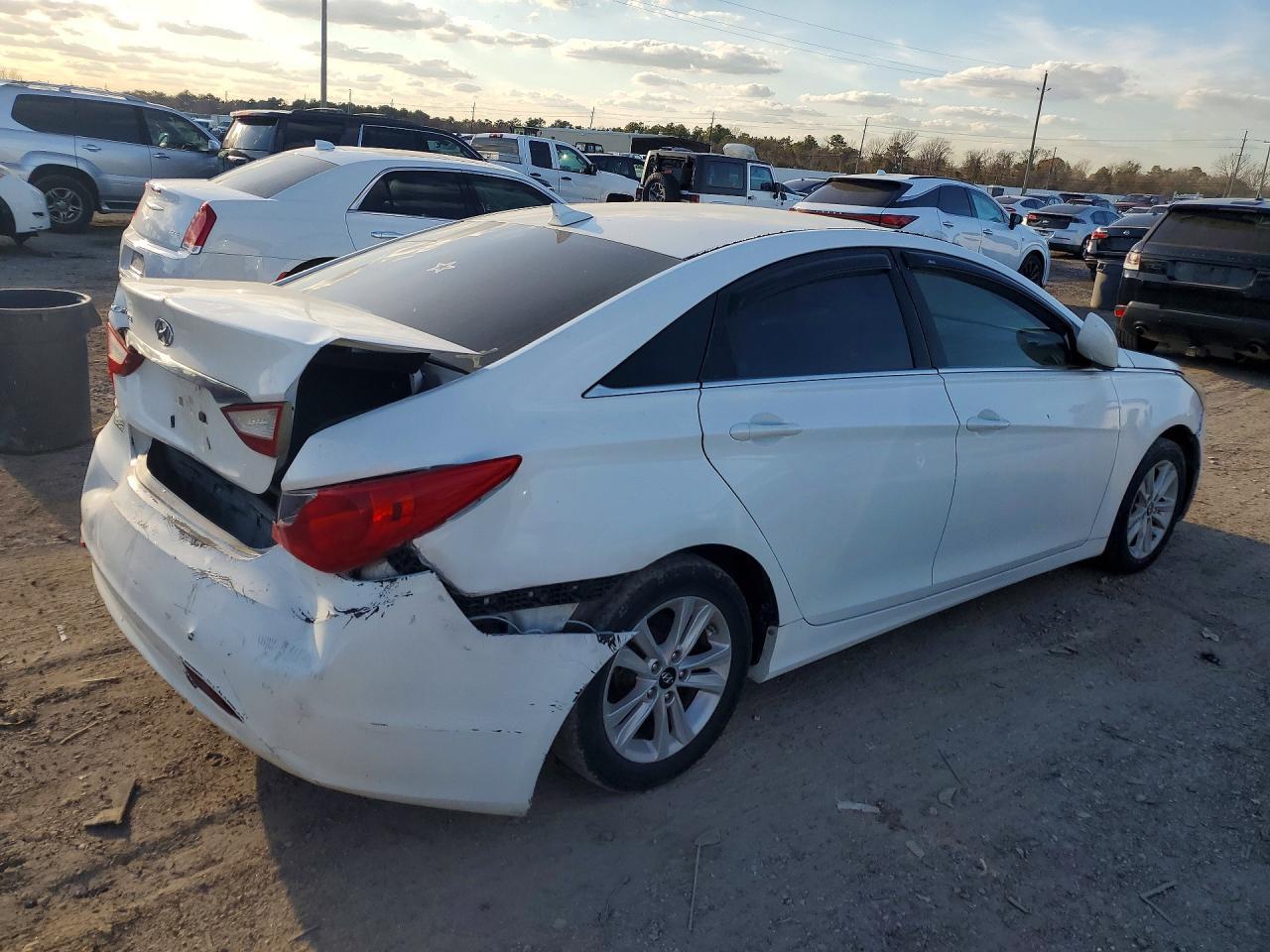 2013 HYUNDAI SONATA