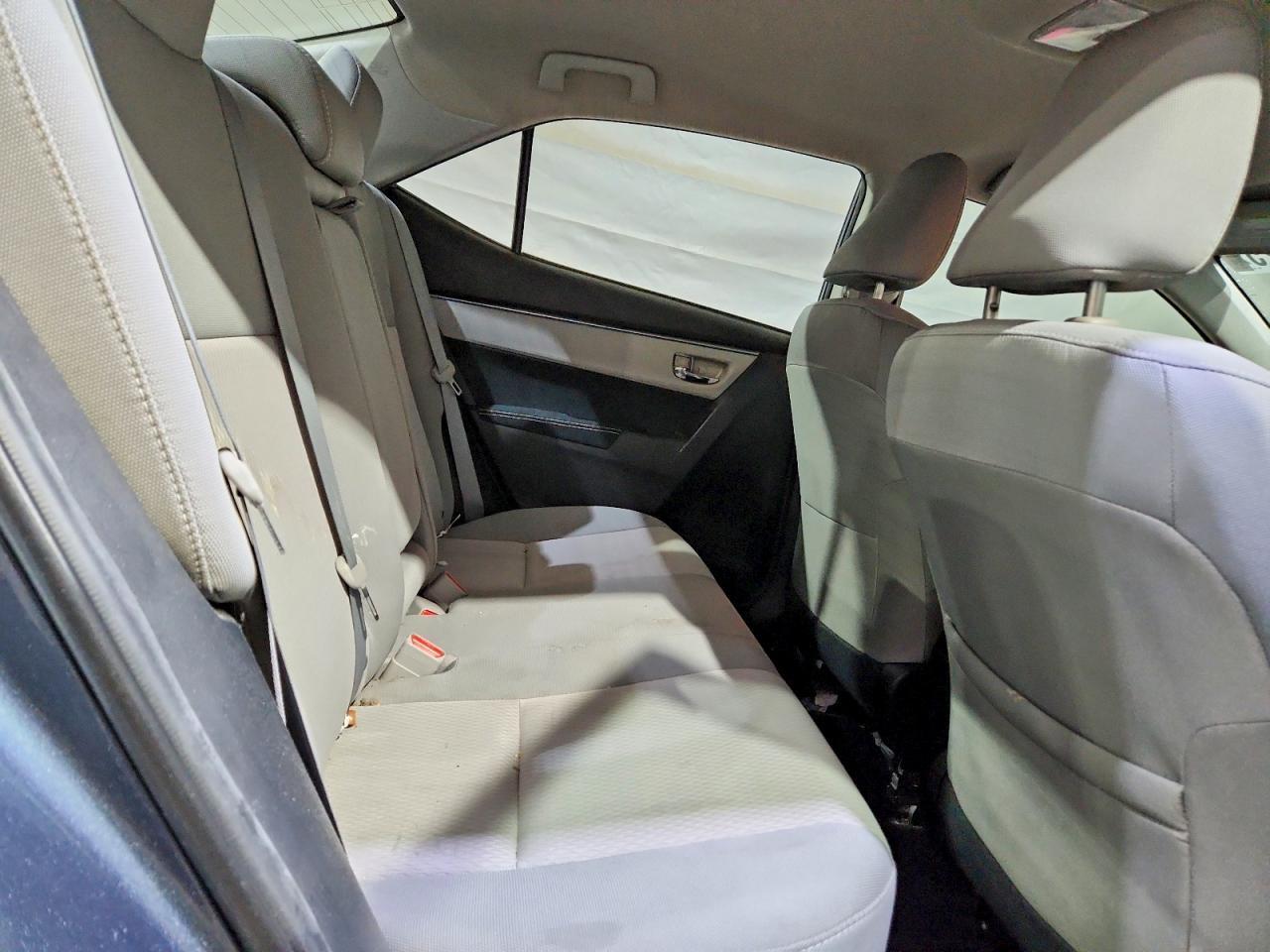 2015 TOYOTA COROLLA