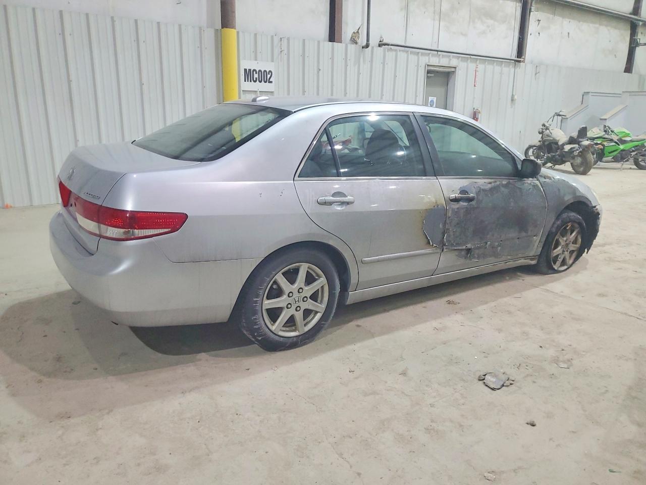 2004 HONDA ACCORD